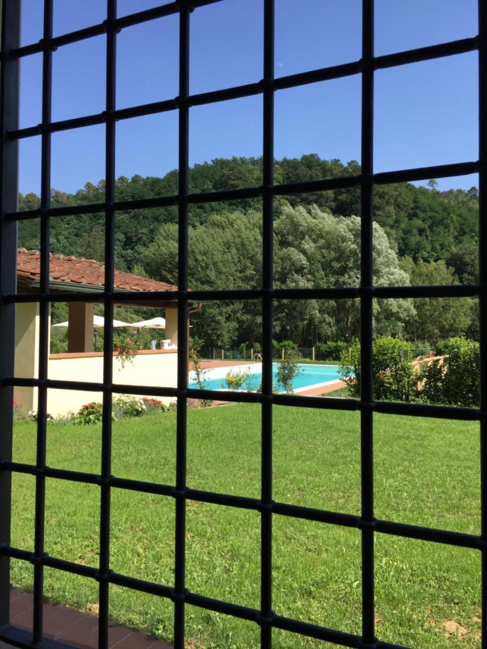 Casale La Fata -Tipico Toscano Immerso Nelle Colline Tra Lucca E Versilia, 6 Appartamenti Indipendenti Camaiore Ngoại thất bức ảnh