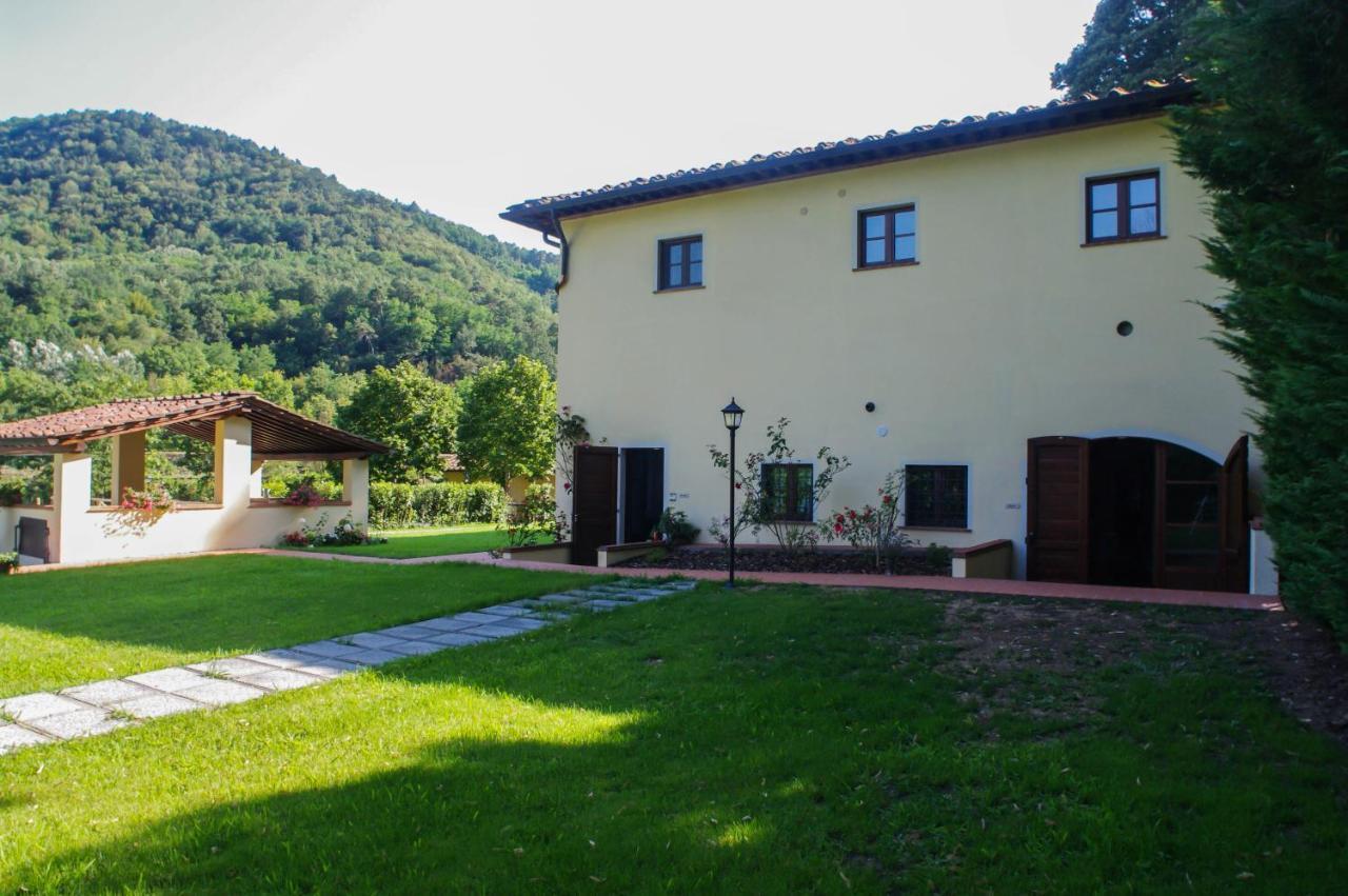 Casale La Fata -Tipico Toscano Immerso Nelle Colline Tra Lucca E Versilia, 6 Appartamenti Indipendenti Camaiore Ngoại thất bức ảnh